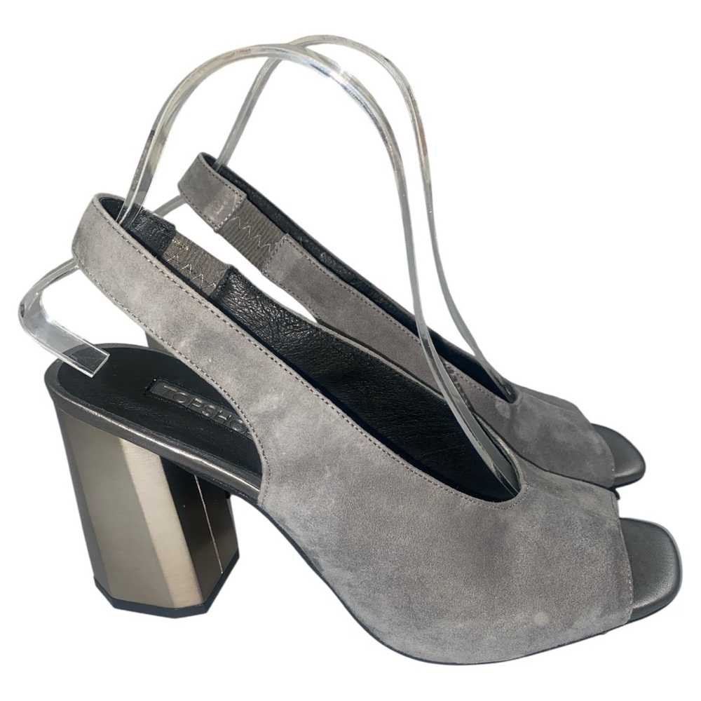 Topshop Roxy Gray Suede Slingback Size 9 Square Toe
Metallic Octagon Heel